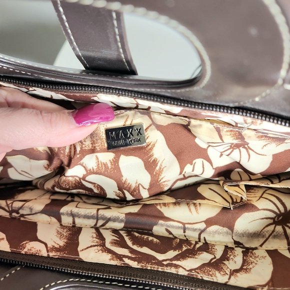 Maxx Suede Handbag - Picture 3 of 5